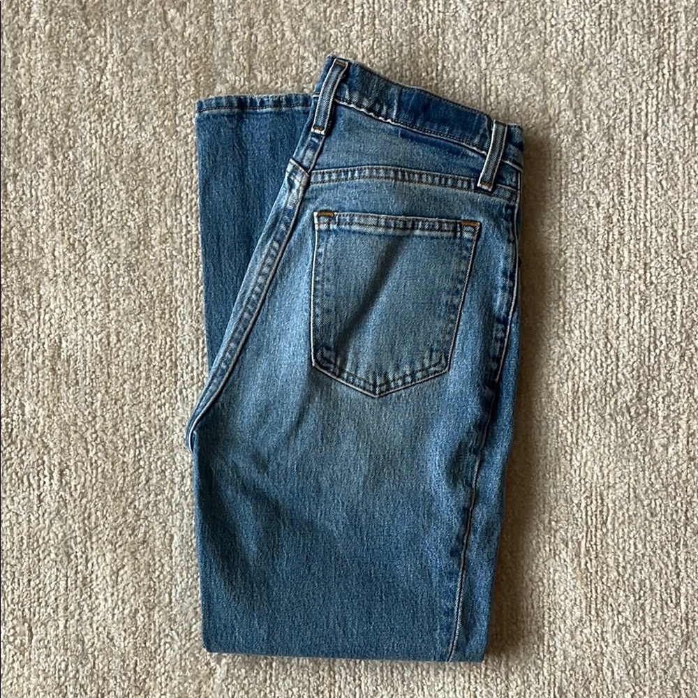 Abercrombie Curve Love Ultra High Rise 90s Straight Jean Blue